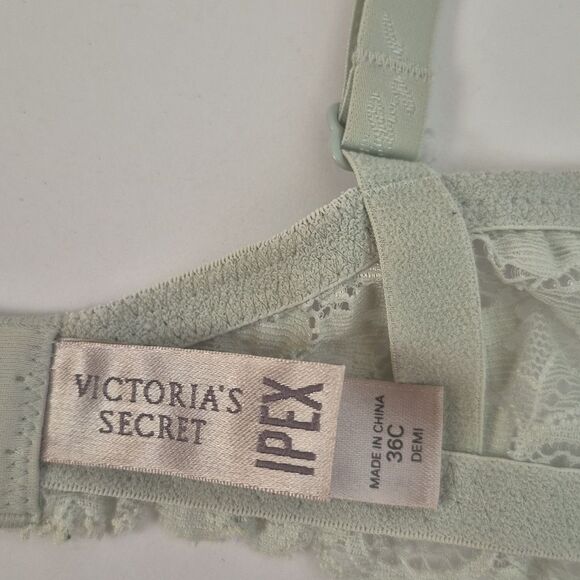 Vintage Victoria's Secret IPEX Lace Demi Bra 36C 2008 Y2k - Picture 4 of 9